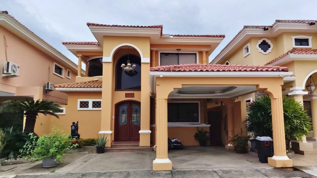 Casa en venta en Samborondón