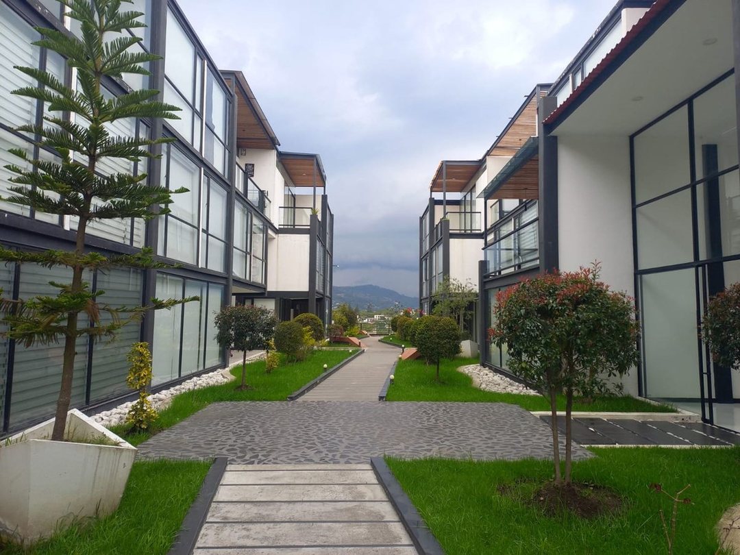 Departamento en venta en Tumbaco
