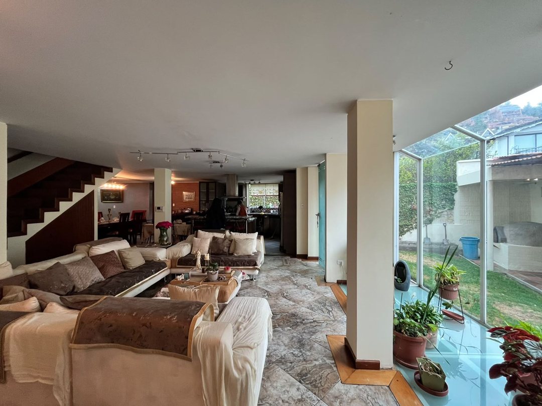 Casa en venta en Rumipamba