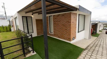 DE VENTA CASA EN CONJUNTO CIELO