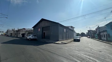 EN VENTA – BODEGA COMERCIAL ESQUINERA + OFICINA
