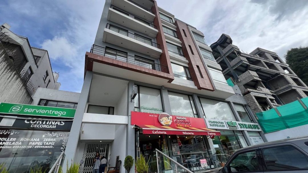 Departamento en alquiler en Rumipamba