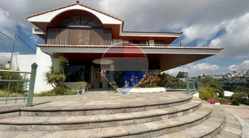 MAGNIFICA CASA CON GRAN TERRENO DE 3,771.68 m2