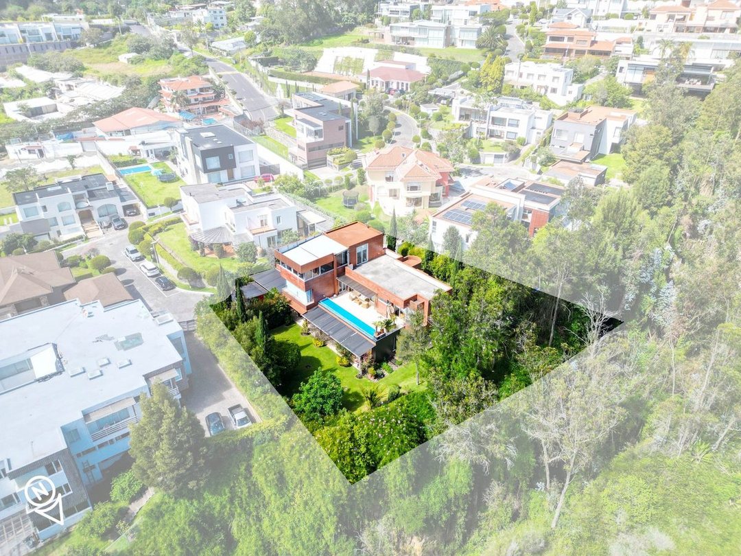 Casa en venta en Nayón