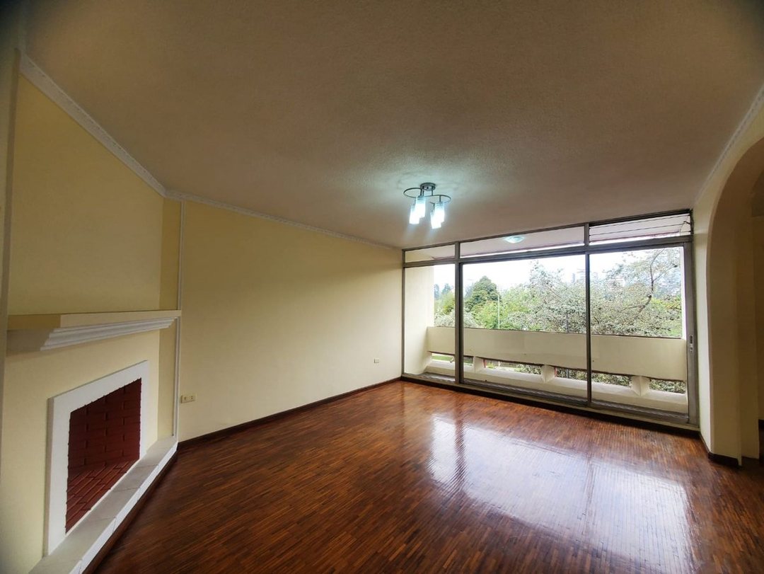Departamento en venta en Benalcázar