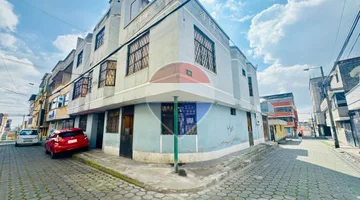 Casa rentera en venta en La Ecuatoriana