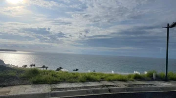 terreno de venta frente al mar en Manta