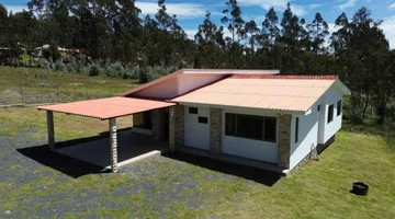 CASA QUINTA POR ESTRENAR EN SIGSIPAMBA - DELEG