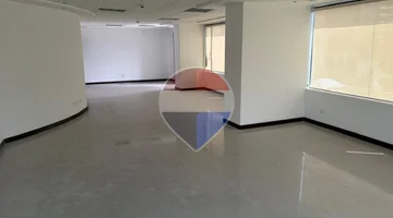 RENTA OFICINA SECTOR SHYRIS