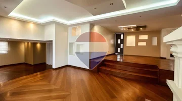 SE VENDE MODERNO DEPARTAMENTO DUPLEX