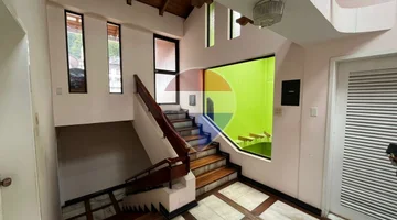 U CENTRAL- CASA RENTERA CON PISCINA Y DISCOTECA