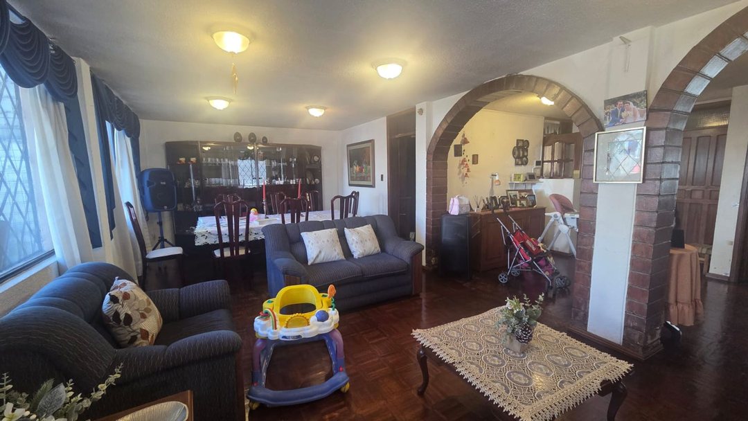 Casa en venta en Chillogallo