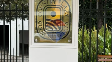 RENTO CASA DE LUJO URBANIZACION EL CONDADO