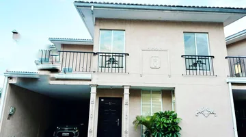 CASA EN VENTA CONJUNTO CAVALIER