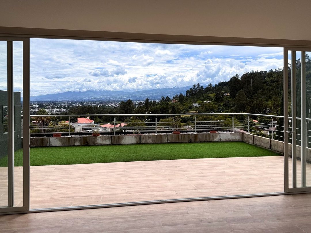 Departamento en venta en Tumbaco