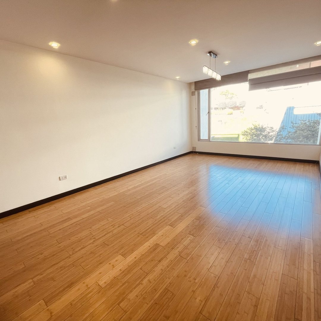Departamento en venta en Rumipamba