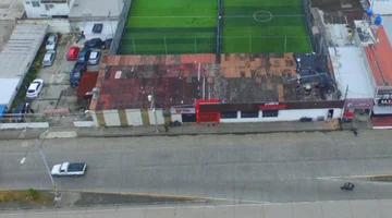 TERRENO COMERCIAL CON LOCALES EN VENTA