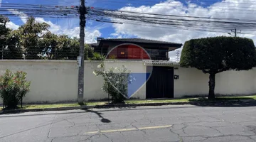 Venta Casa en La Primavera, Cumbaya