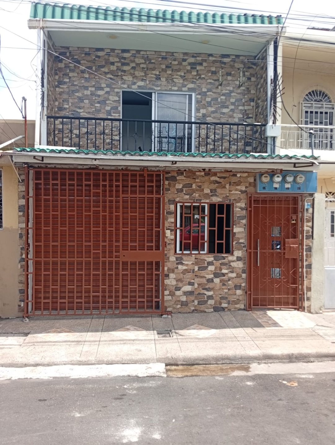 Casa en venta en Febres Cordero