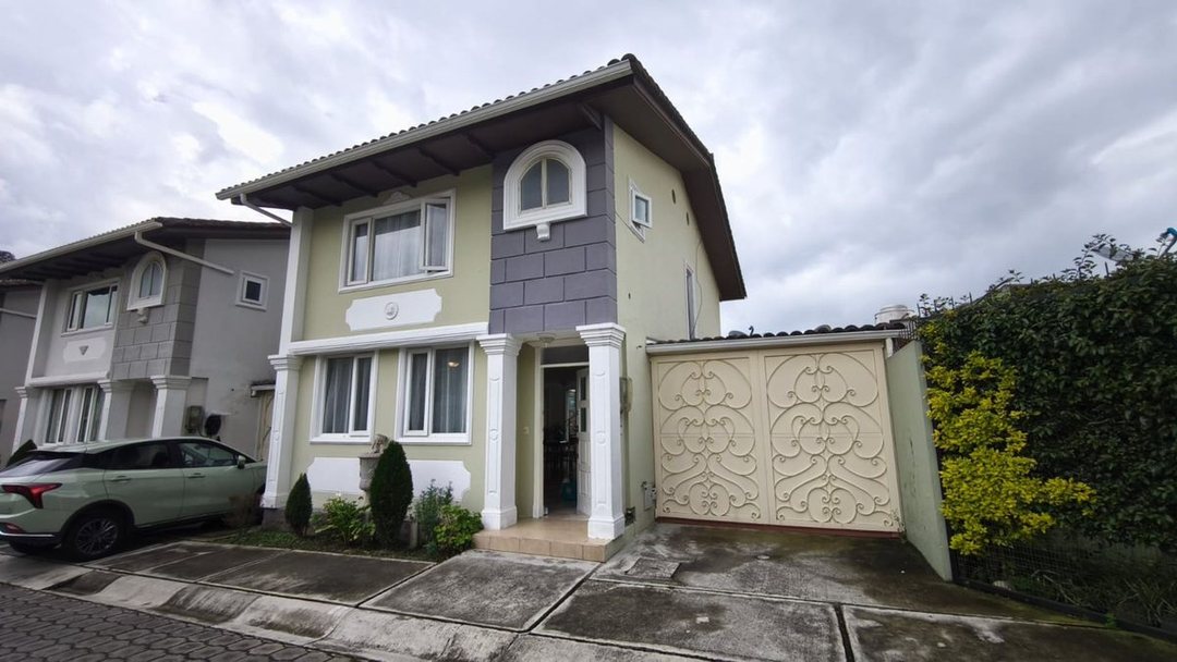 Casa en venta en Conocoto