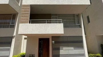 Casa a estrenar en Izamba
