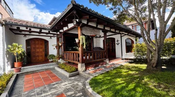 VENTA CASA URB EL CONDADO