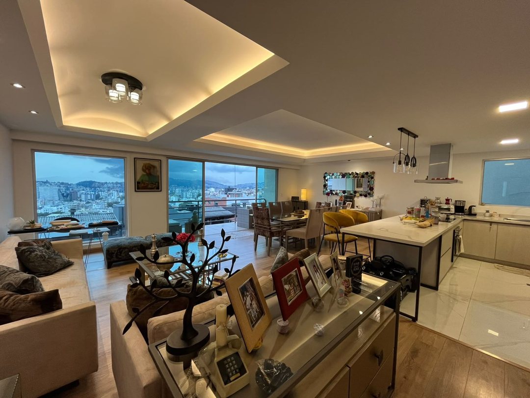 Departamento en venta en Rumipamba