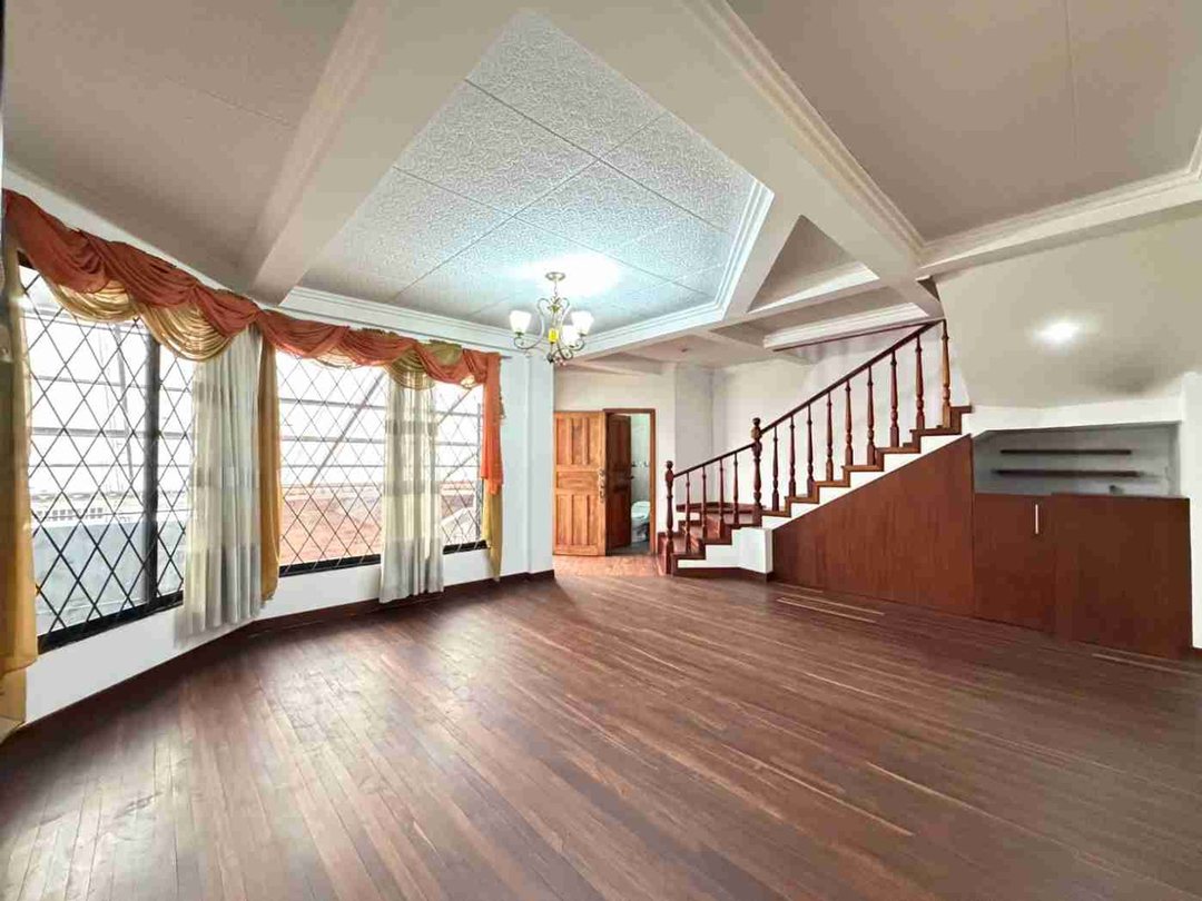 Casa en venta en Huayna Cápac