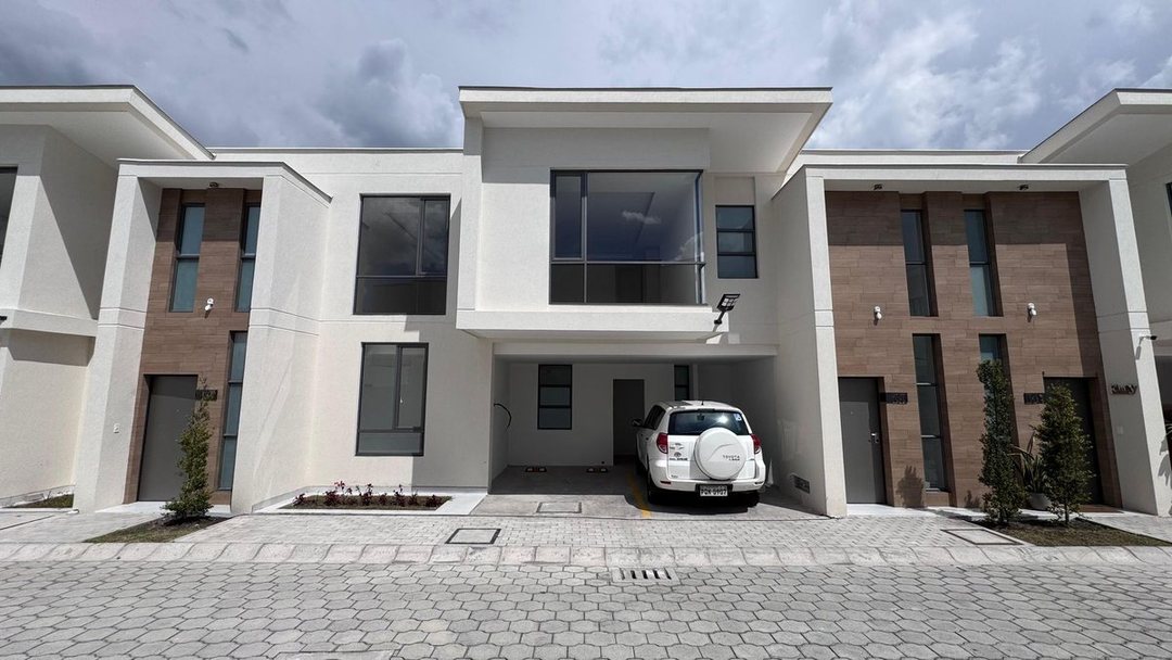 Casa en venta en Tumbaco