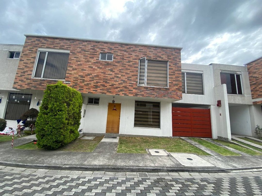 Casa en venta en Conocoto