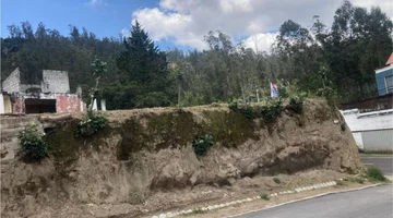 TERRENO  ESQUINERO CERCA AL RANCHO SAN FRANCISCO