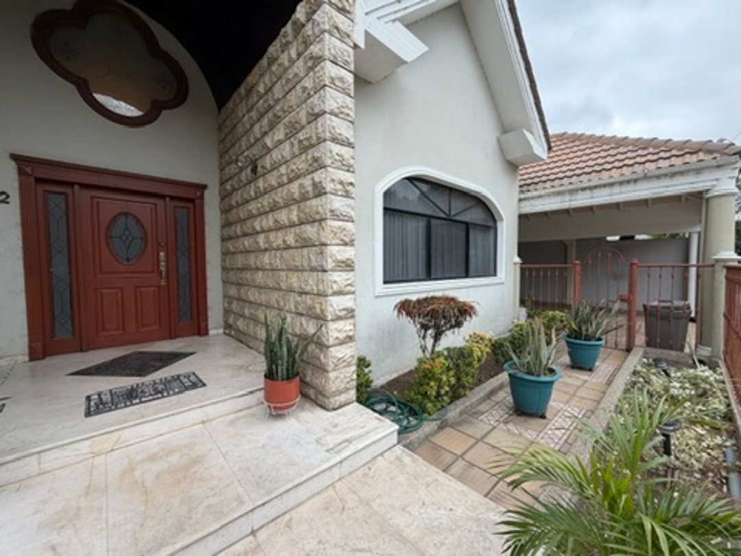 Casa en venta en Samborondón