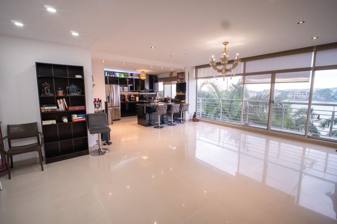 Departamento en venta en Samborondón