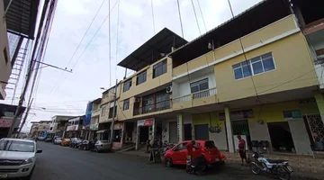 casa comercial de venta en manta