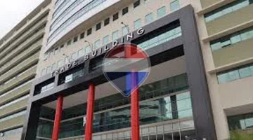 VENTA LOCAL COMERCIAL  EDIFICIO TRADE BUILDING