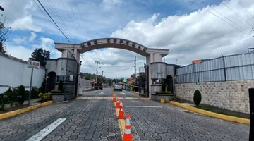 En venta casa y terreno 280 m2 sector El Colibrí