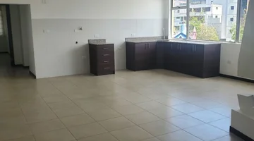 Propiedad Rentera  de Venta al Norte de Quito