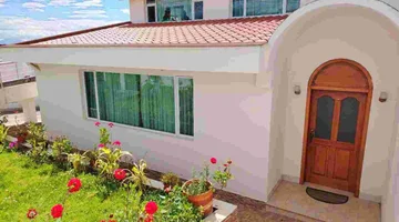 CASA EN VENTA COLEGIO AMERICANO DE QUITO  526 m2