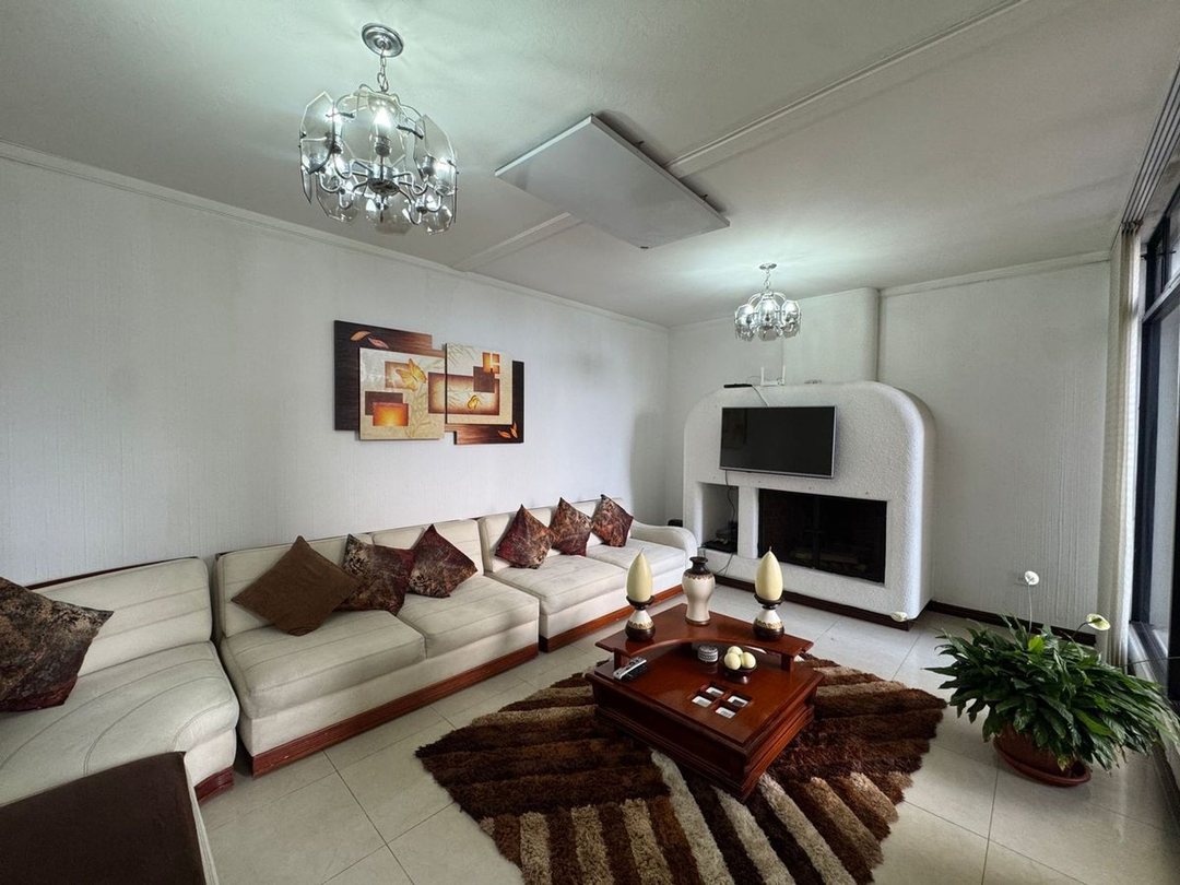 Departamento en venta en Rumipamba