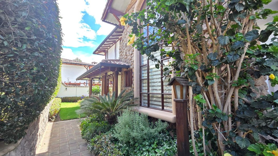 Casa en venta en Tumbaco