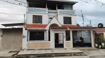 EN VENTA CASA HERMOSA EN SANTA ROSA