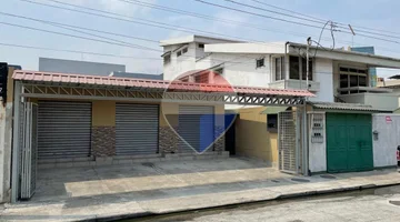 PROPIEDAD MIXTA COMERCIAL/RESIDENCIAL EN VENTA