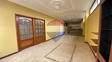 Alquiler De Departamento En Segundo Piso Alto