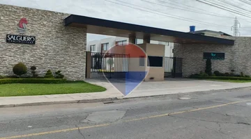 CASA EN ALQUILER EN CONJUNTO VIILANOVA AMBATO