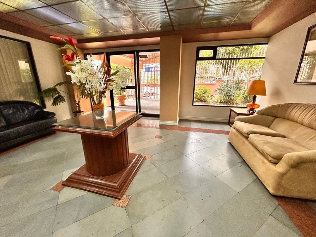 Departamento en venta en González Suárez