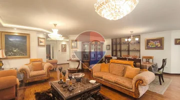 Renta Departamento de Lujo Gonzales Suarez