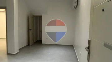 Rento departamento semiamoblado