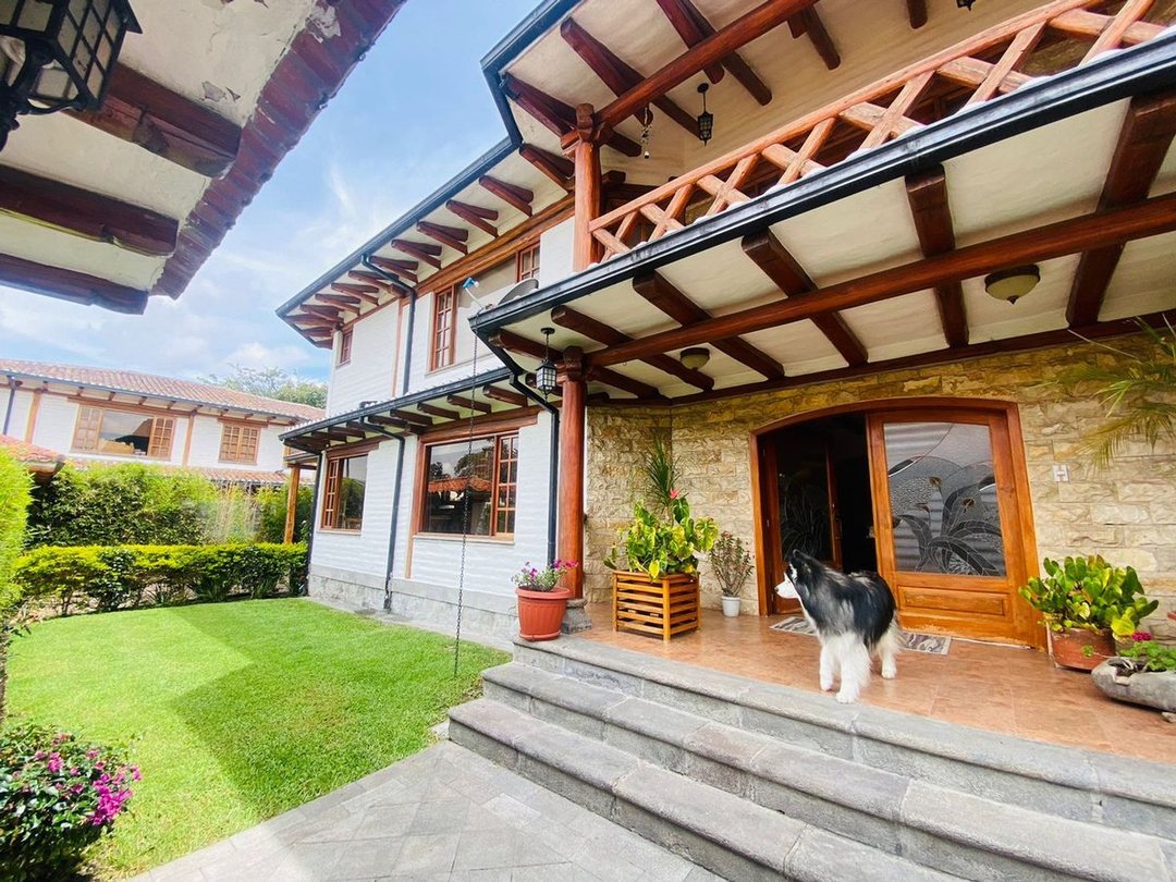 Casa en venta en Tumbaco