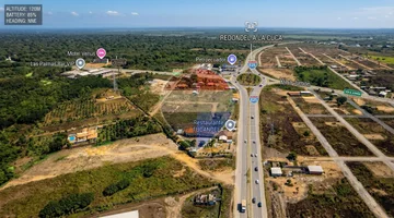 Se vende Terreno de uso Comercial Santa Rosa