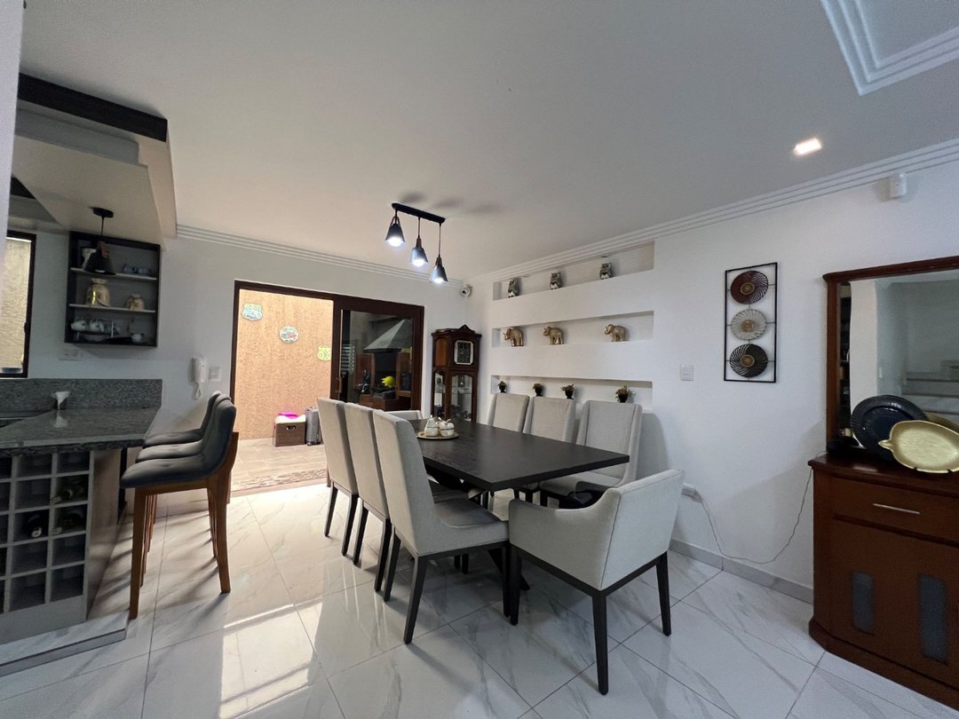 Casa en venta en Ricaurte